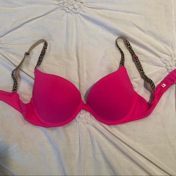 PINK Victoria's Secret Other - PINK Push-Up Bra